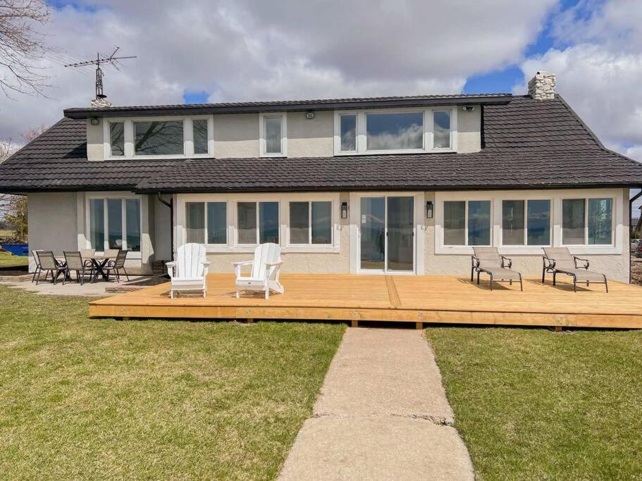 Beach House In Niagara Wainfleet Εξωτερικό φωτογραφία